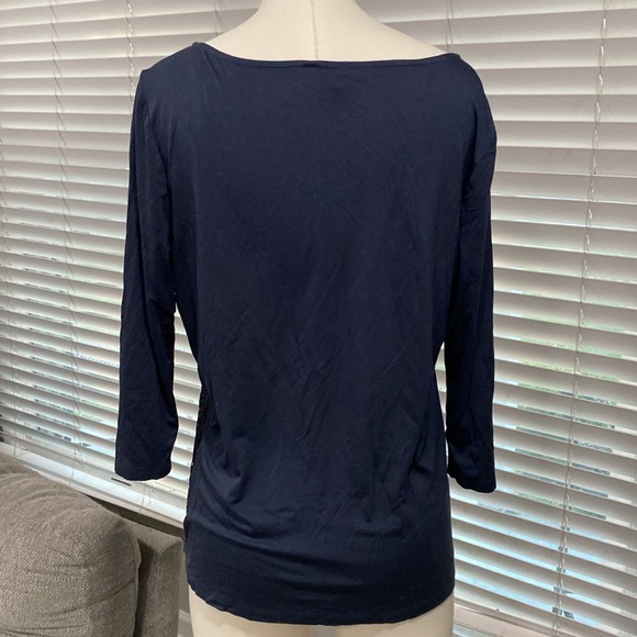 ANN TAYLOR Navy Blue 3/4 Sleeve Top w Black Lace Detail MEDIUM - Picture 6 of 11